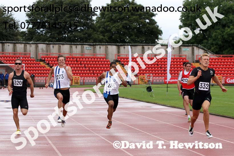 Senior mens 100 metres, Gateshead Tartan Games. Phot: David T. Hewitson/Sports for All Pics
